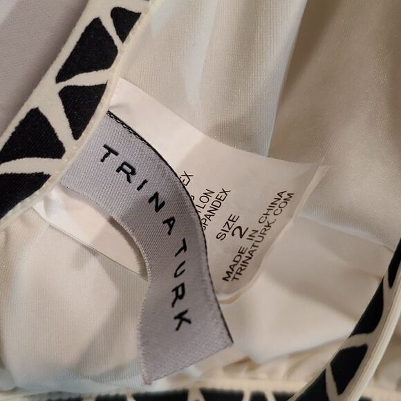 Trina Turk triangle bikini top size 2 - Picture 4 of 4